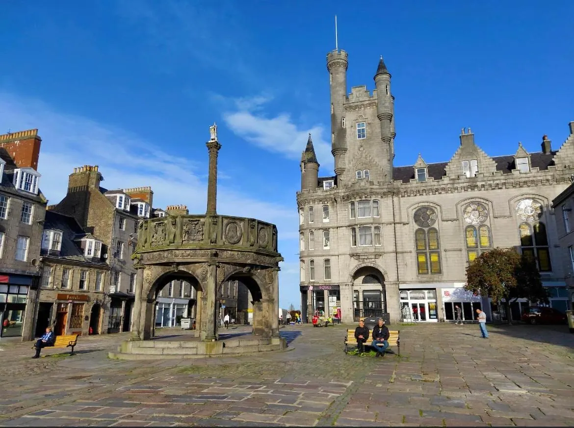 Amazing Getaways - The Place For You With Free Parking Aberdeen 0*,
